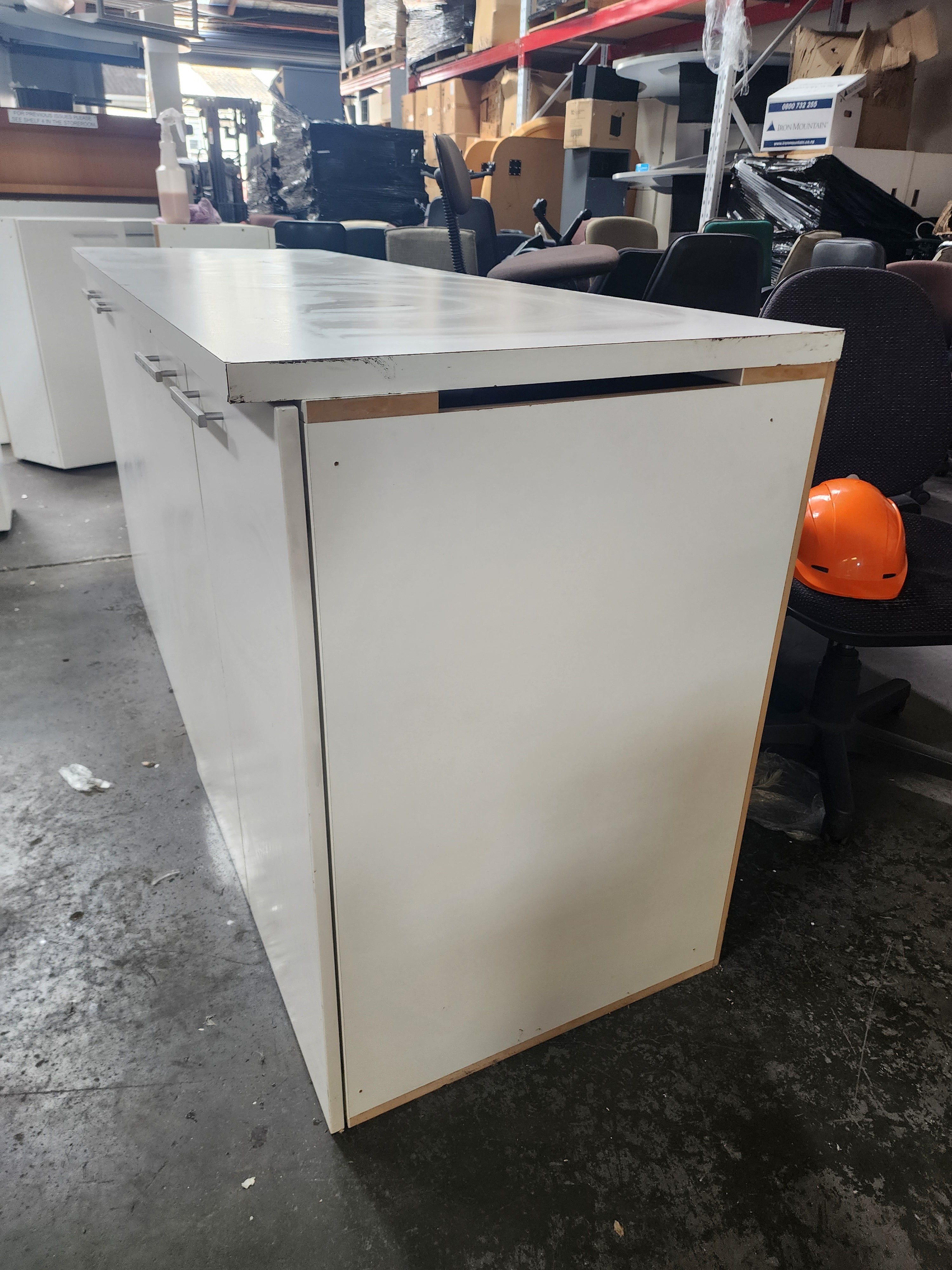 Cabinet/Kitchen Bench