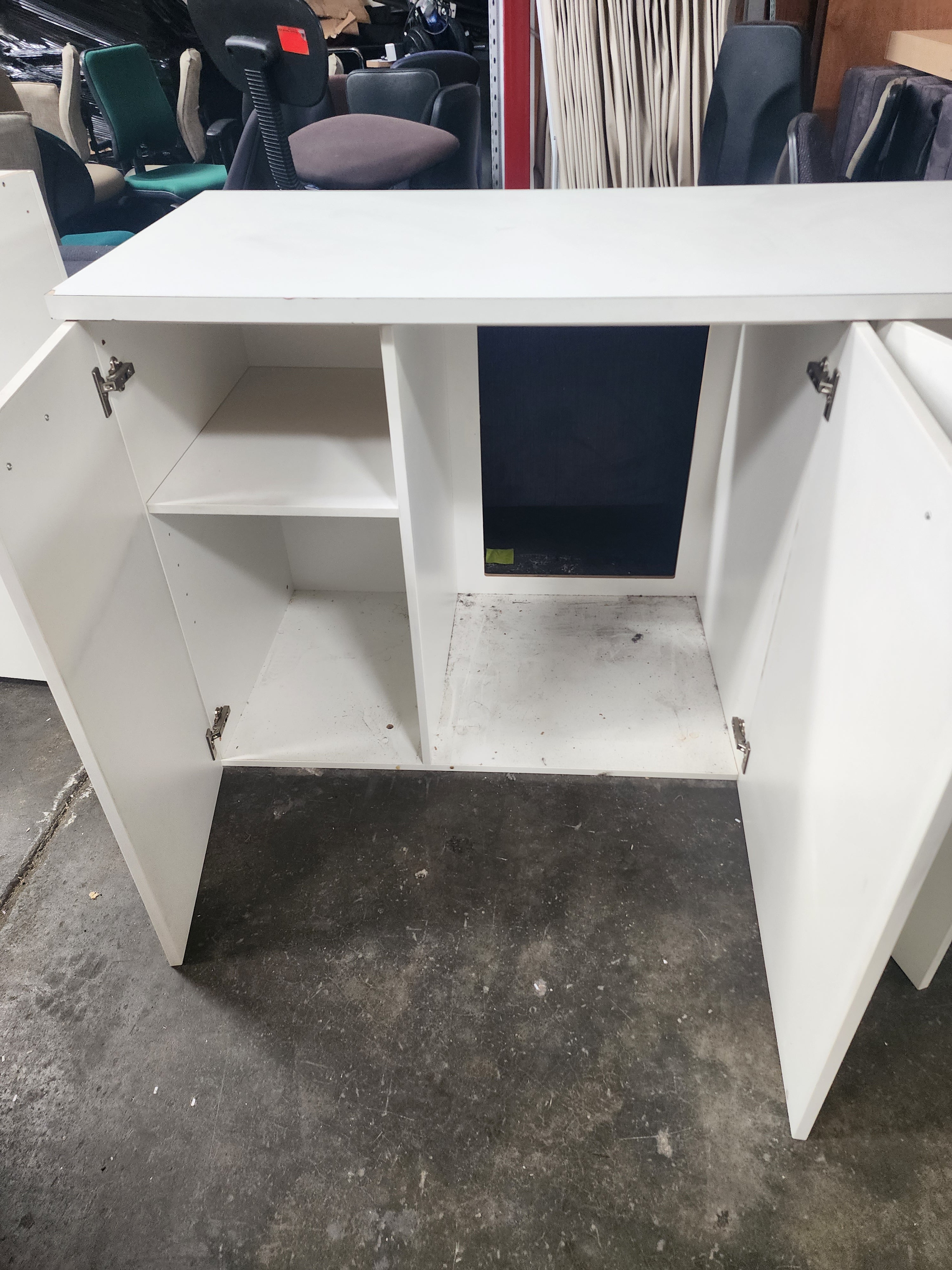 Cabinet/Kitchen Bench