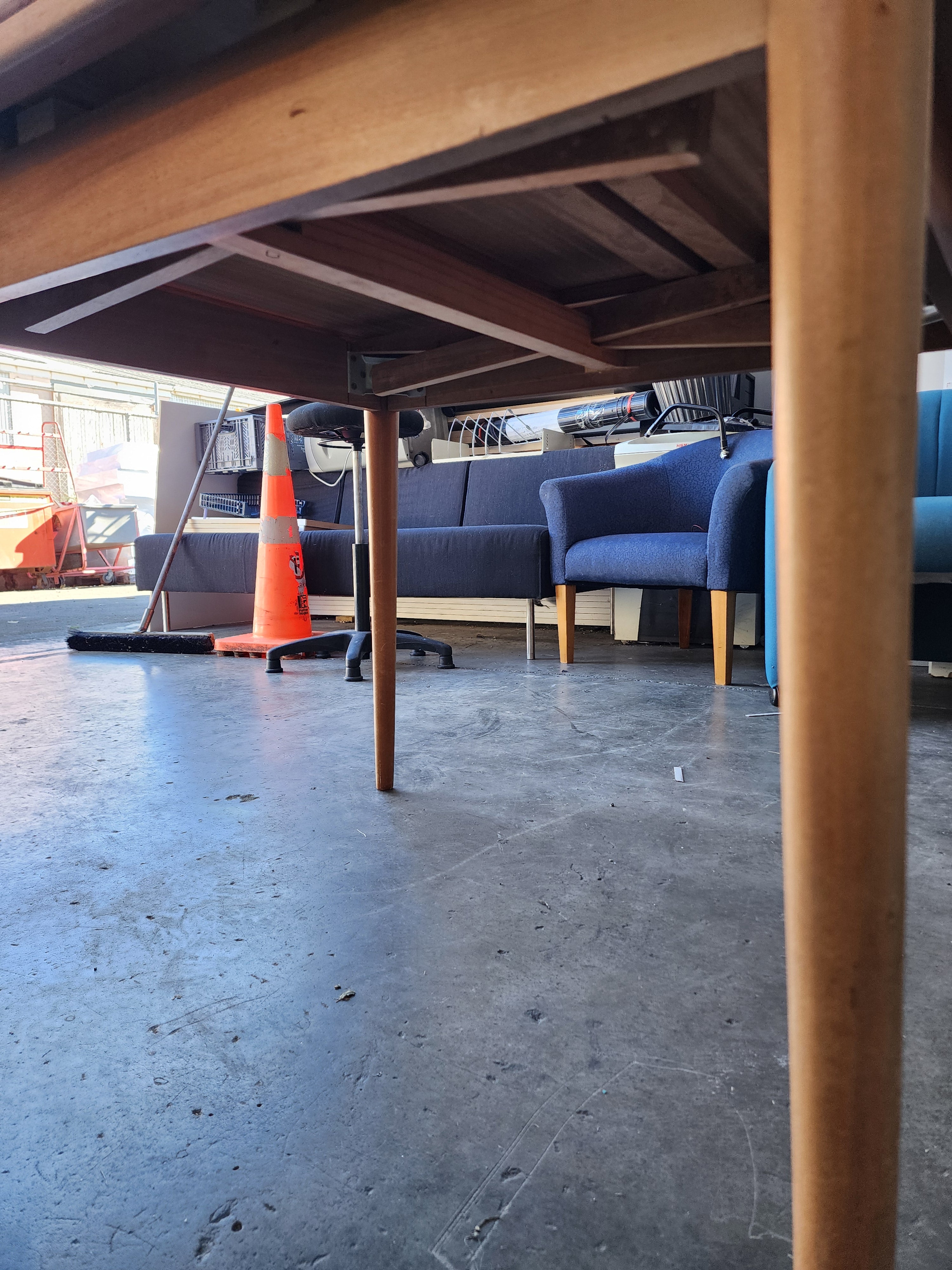 Dinning Table-Vintage