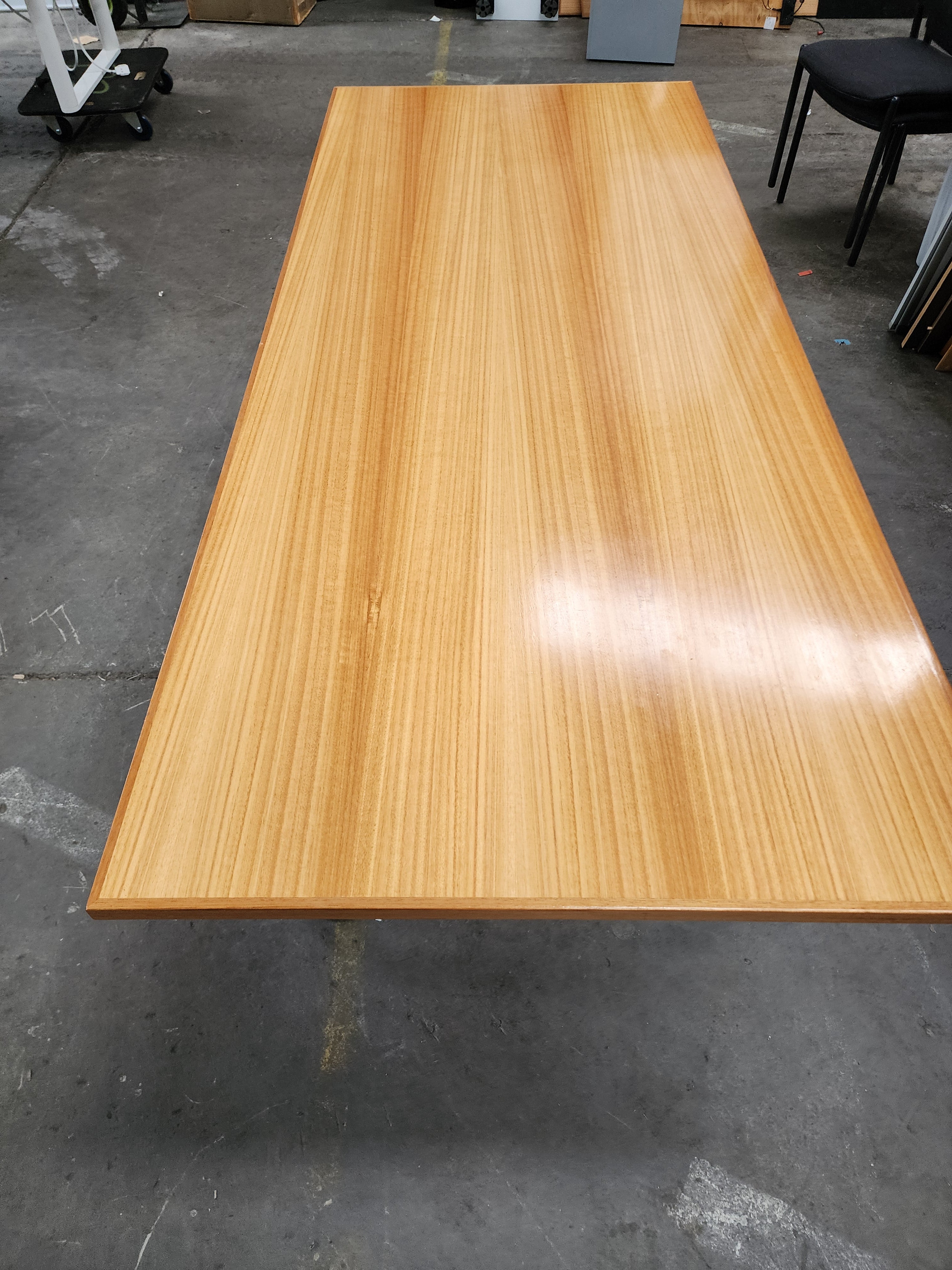 Flip Table-Veneer