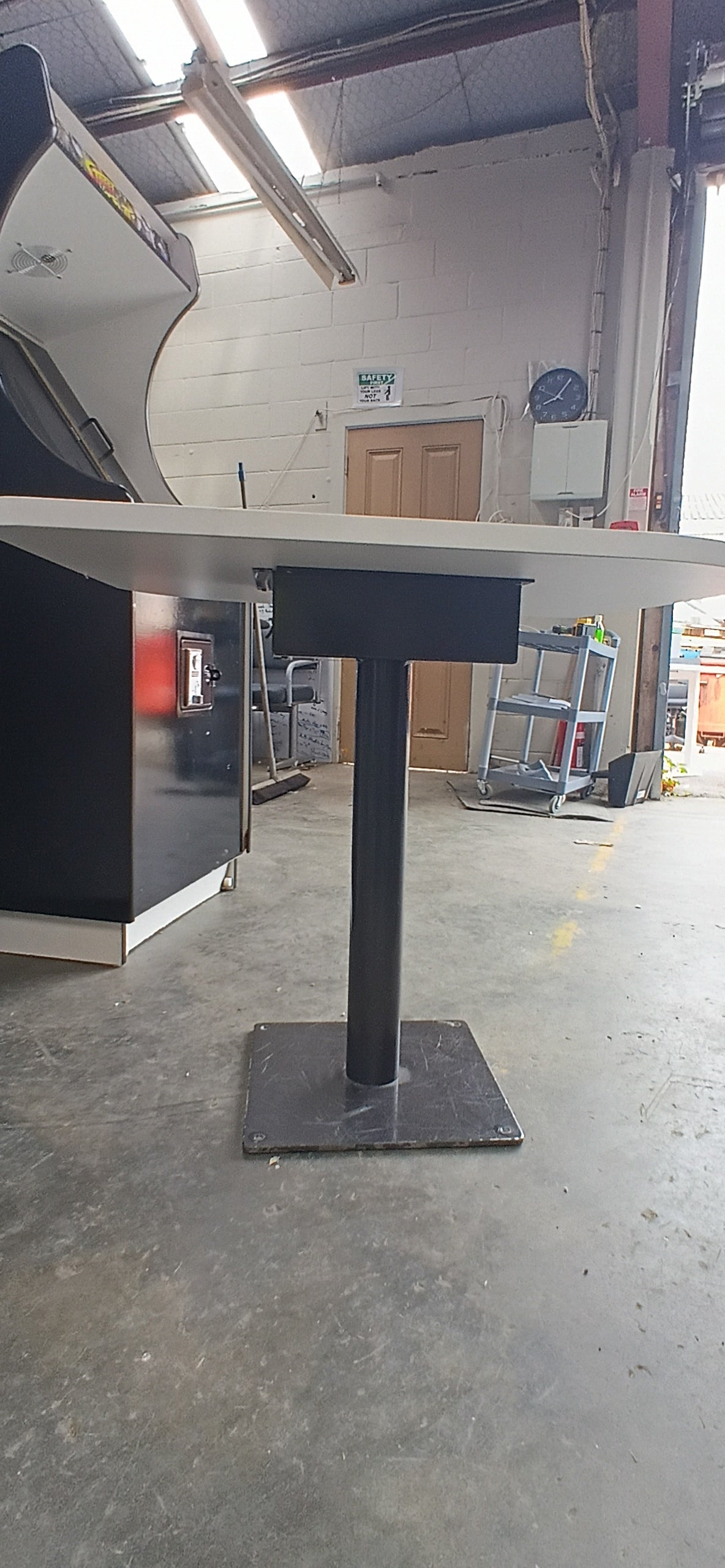 Square Table-White