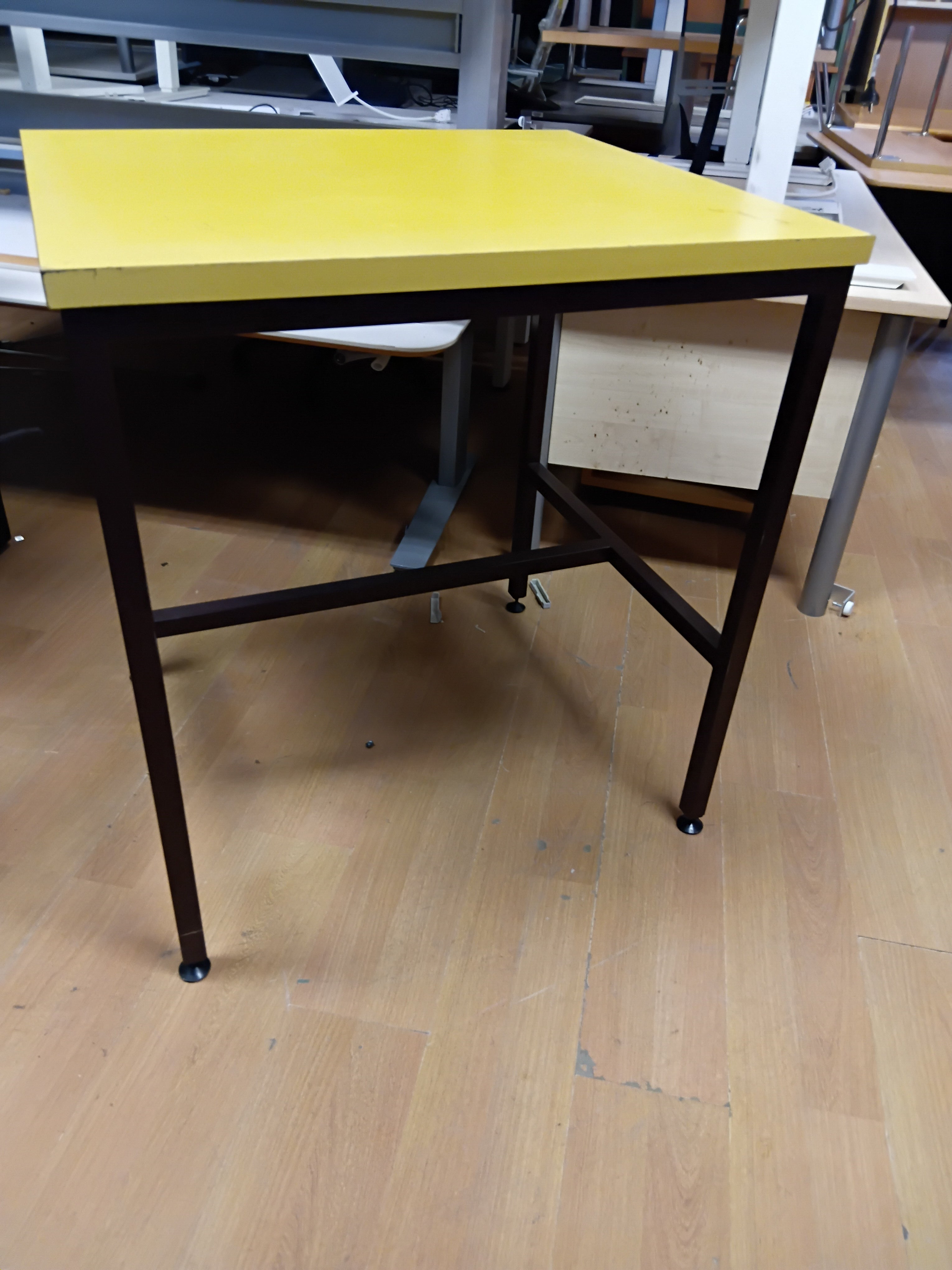 High Table-Yellow