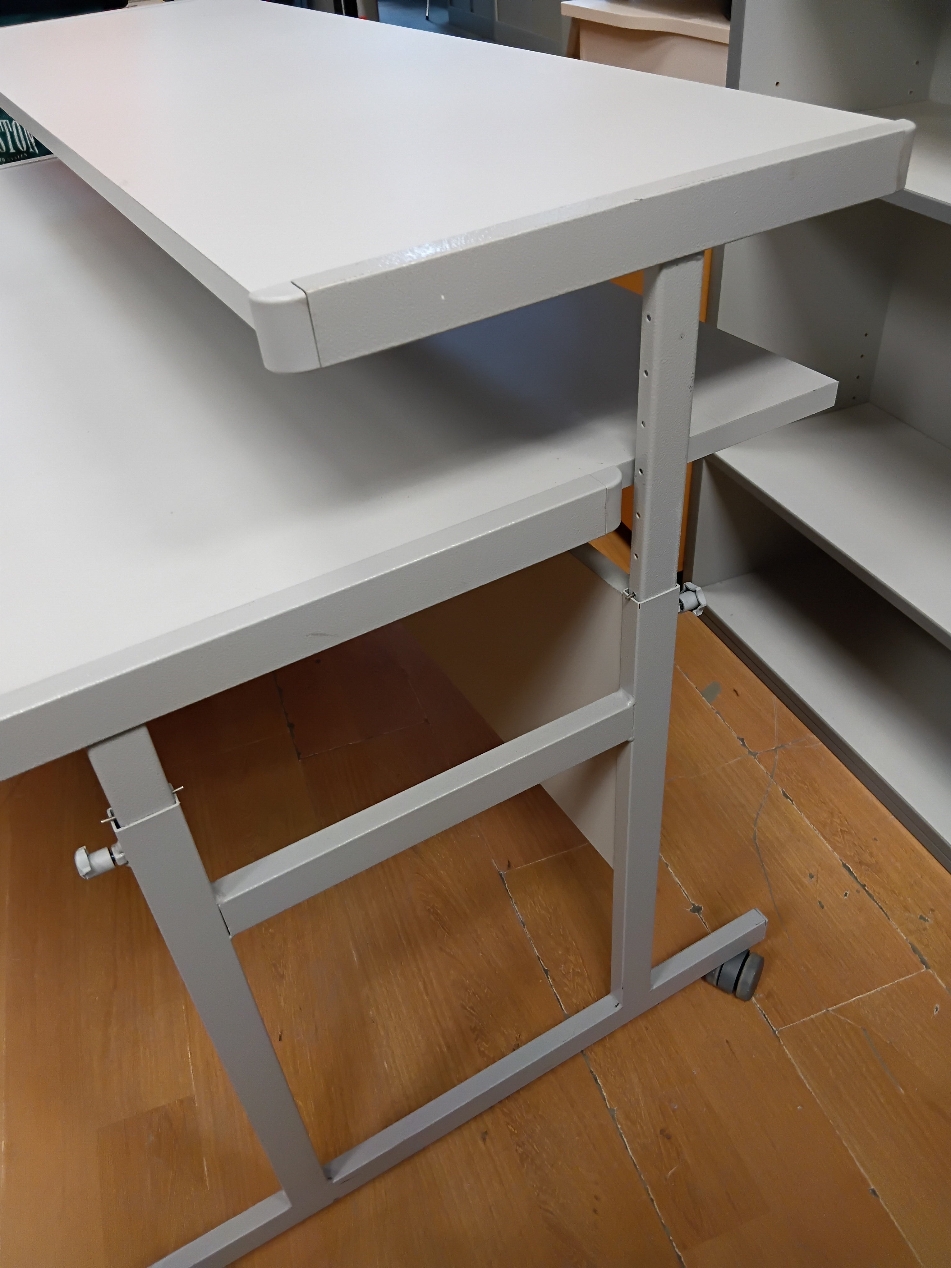 Study Desk-Gray