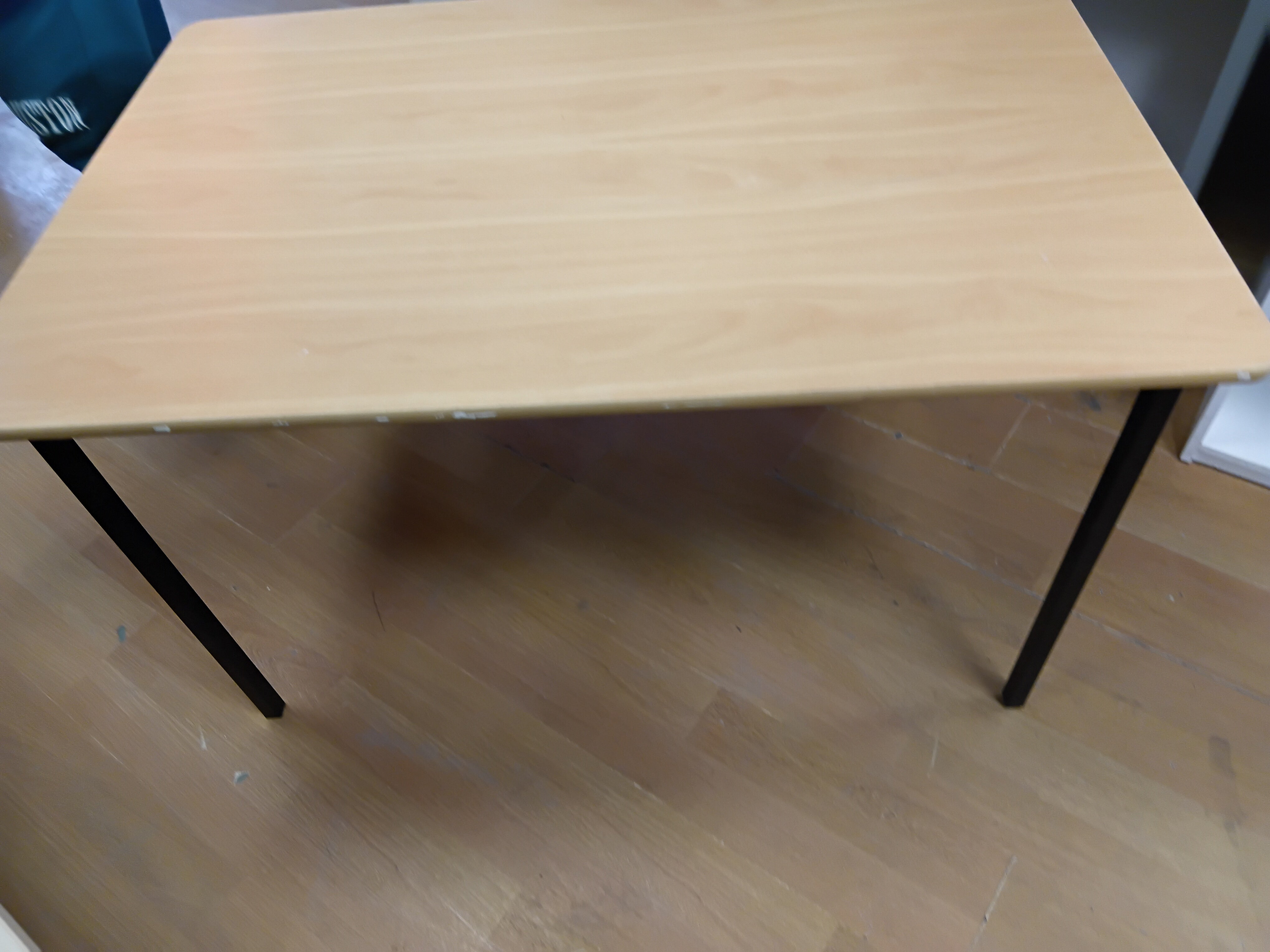 Table-Veneer