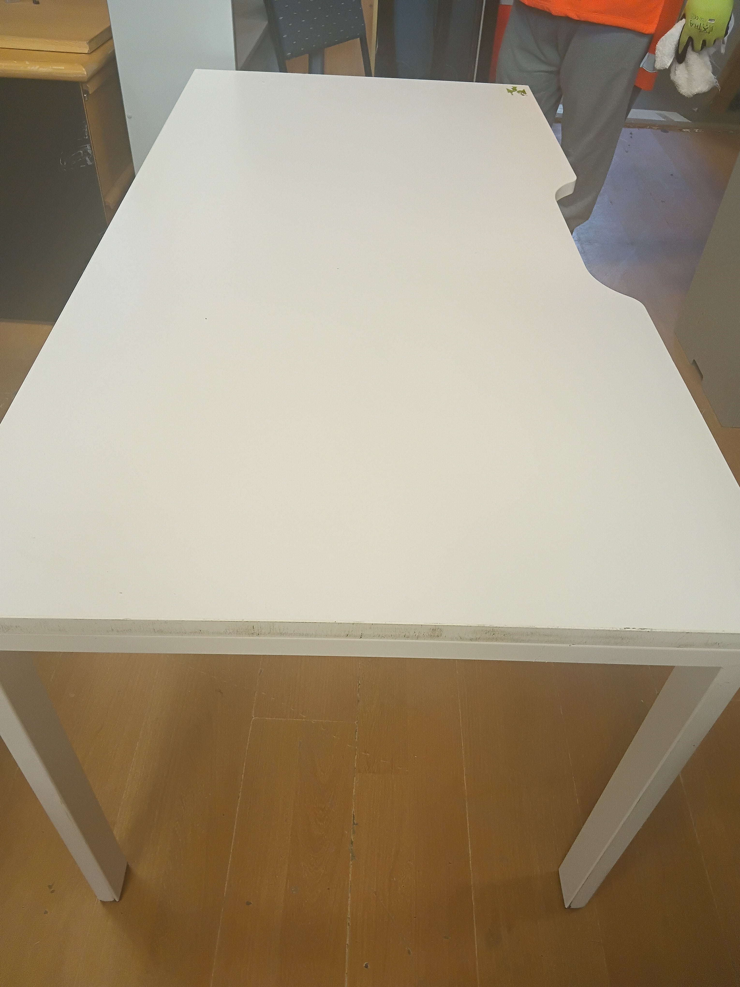 Desk-1.6 Long